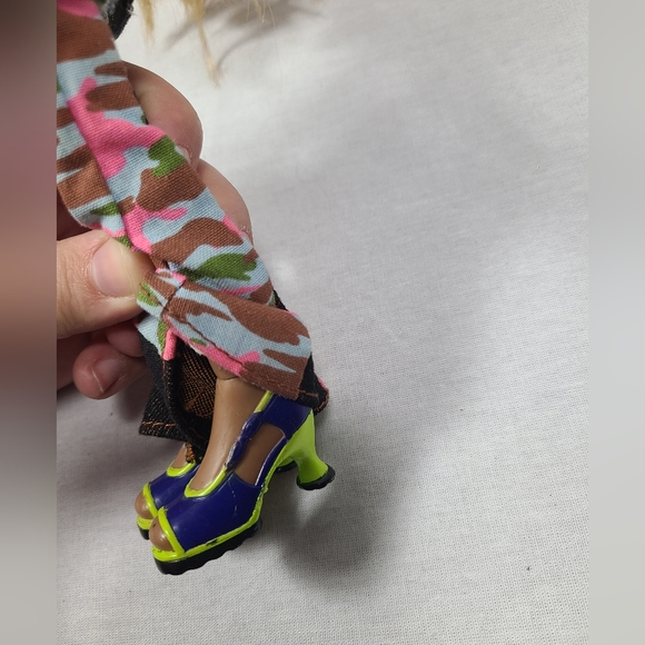 Bratz Tokyo A Go Go Sasha- Rare ❤️ - Picture 3 of 9